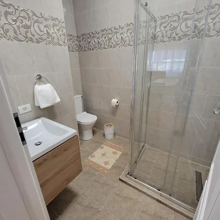 Arya Vacation House Apartment